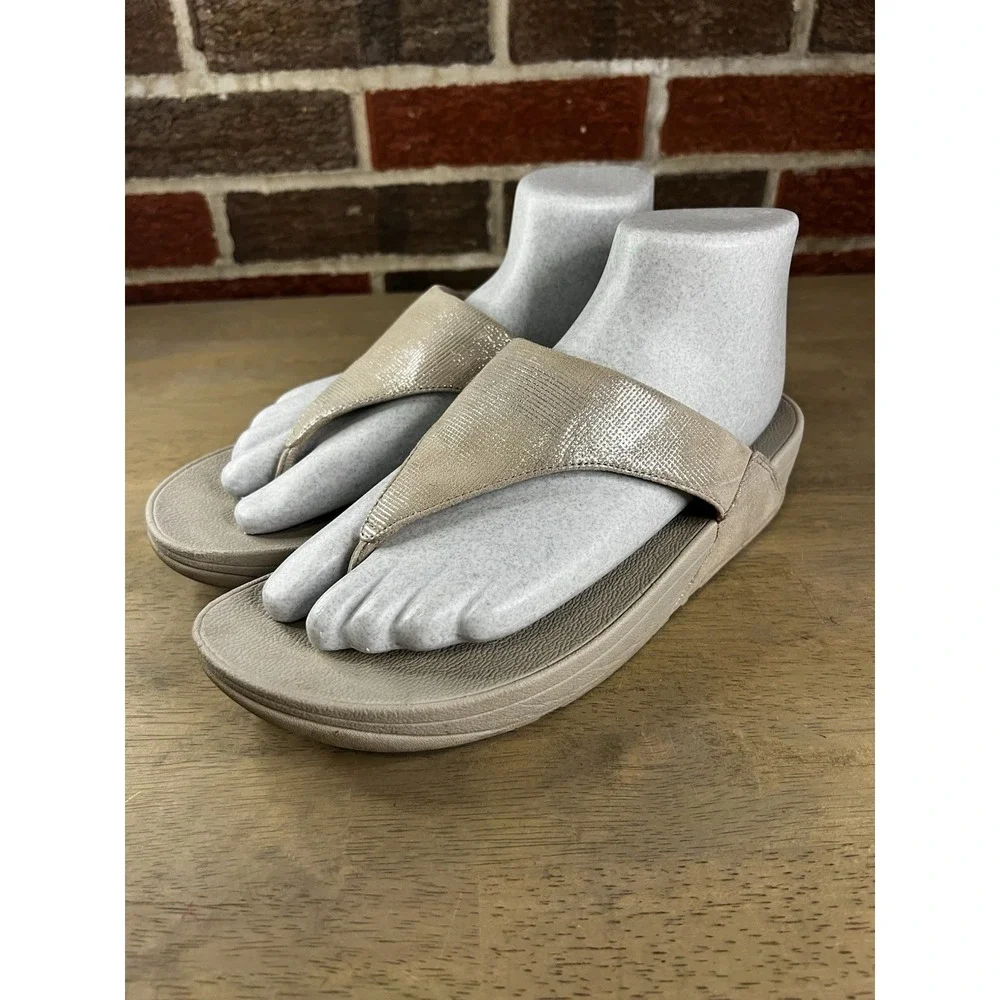 Womens FitFlop Lulu Shimmerlux Toe-Post Sandals Metallic Beige Size 10